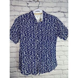 Rebel James & Charli Minnow Print Short Sleeve Shirt Size Small – Missing One Bu